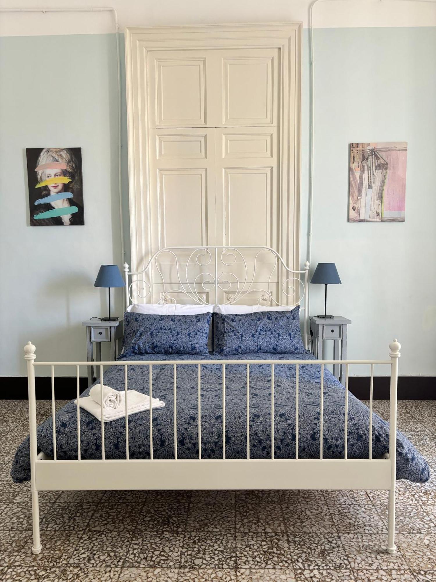 Il Teatro Rooms Катания Экстерьер фото